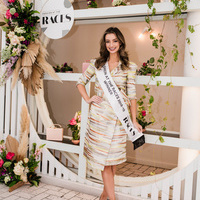 142  MEAGHAN COLES  MKC9405