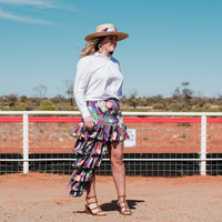 32 roxby downs MCOLES  MEG5849