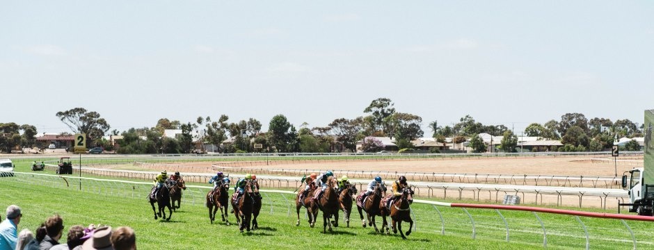 Magic Keep Racing Magic Millions SA Raceday | Murray Bridge Racing Club | Country Racing SA