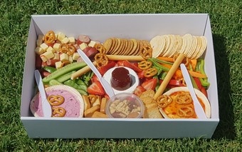 Picnic Box to order medium