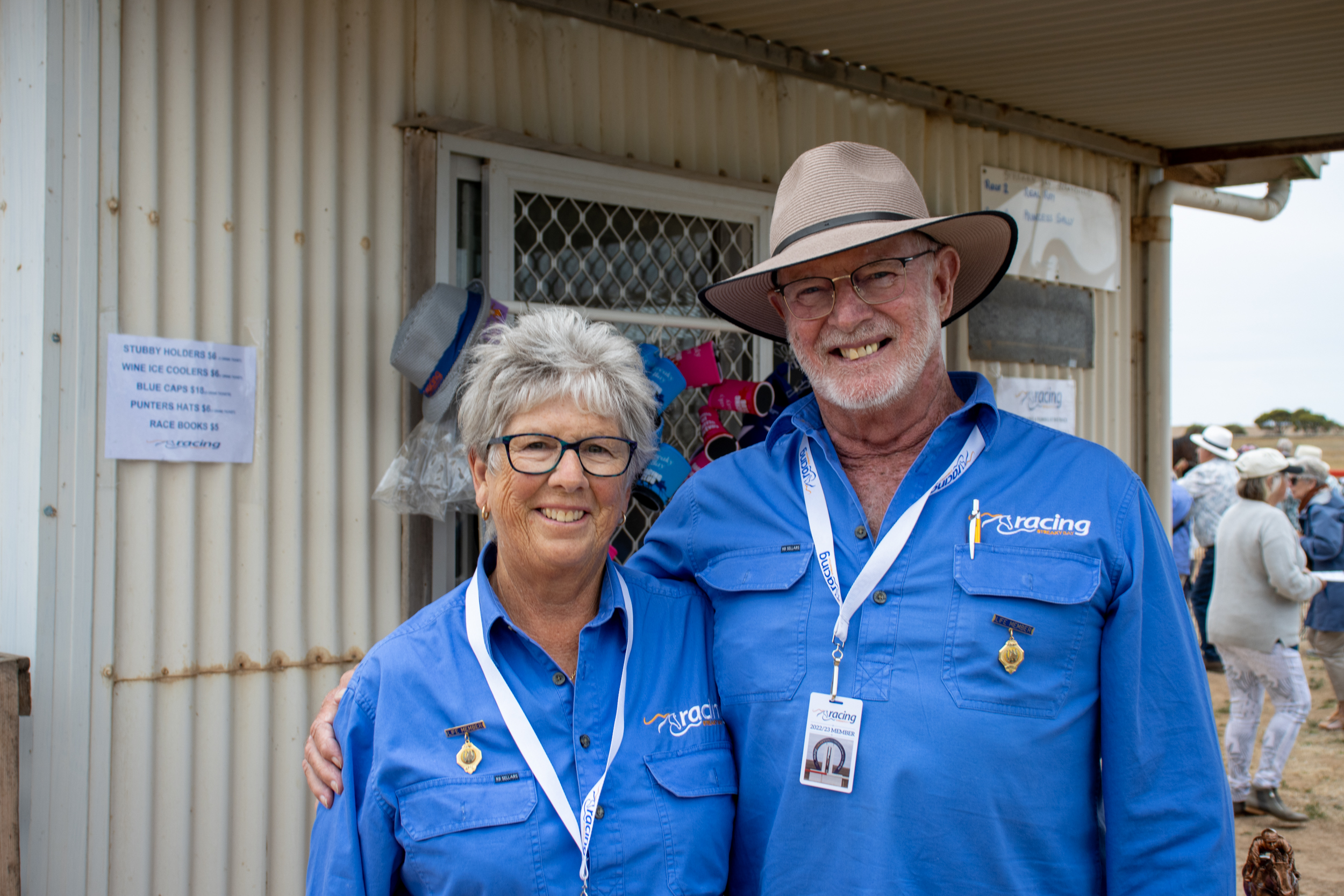 Daisy Rumbelow John & Sue Rumbelow – Celebrating 29 Years of Service | Country Racing SA